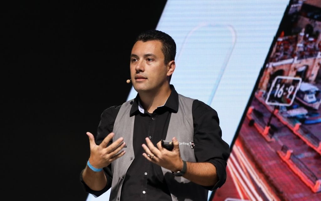 Marcel Campos: Desvendando a Inovação por Trás dos Zenfones ASUS no Brasil
